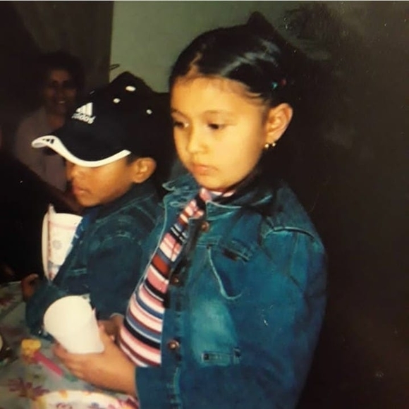 Meet your Posher, Alejandra - Picture 1 of 1